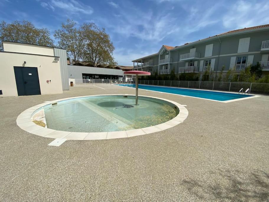 Maison Typee Arcachonnaise Avec Piscine Commune La Teste-de-Buch Exteriér fotografie